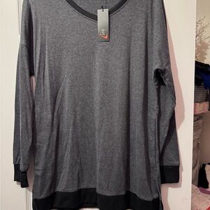 Gray and Black Long Sleeve Top